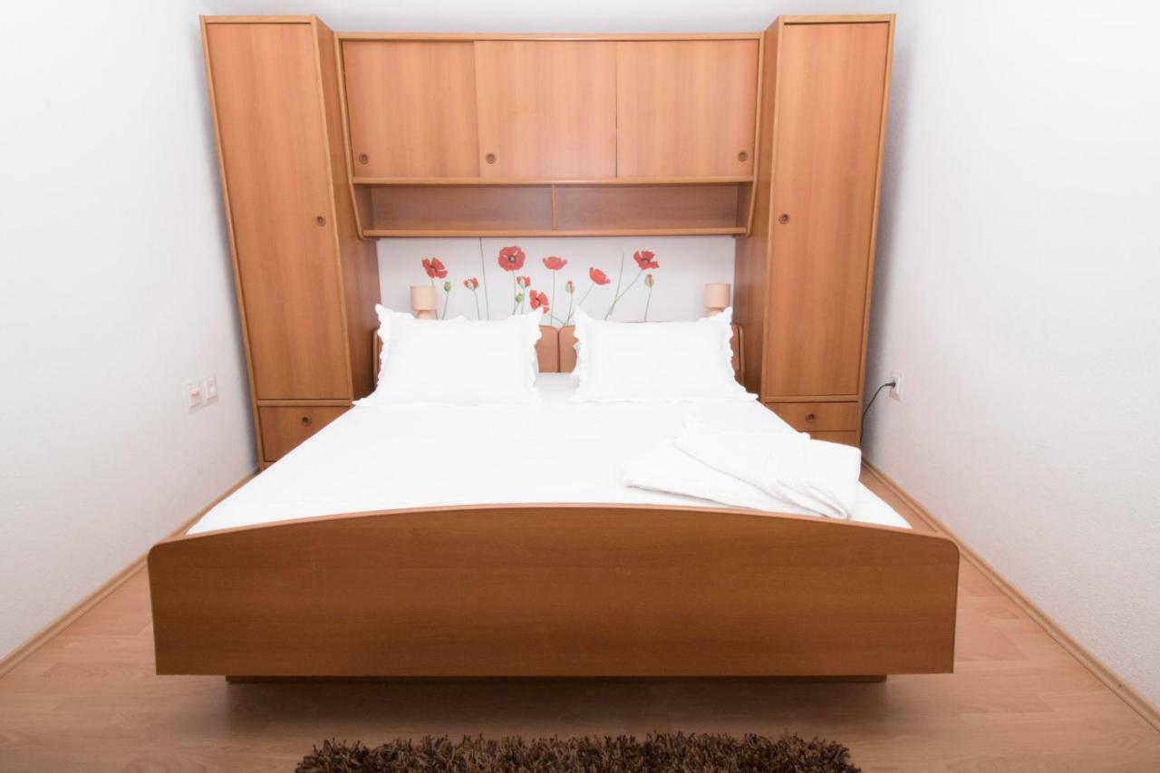 Apartment & Rooms Meri Tucepi Ngoại thất bức ảnh
