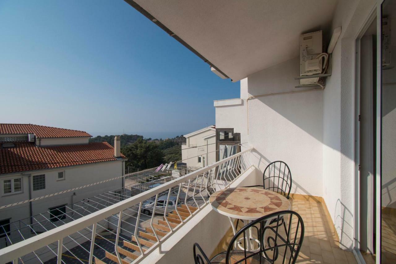 Apartment & Rooms Meri Tucepi Ngoại thất bức ảnh