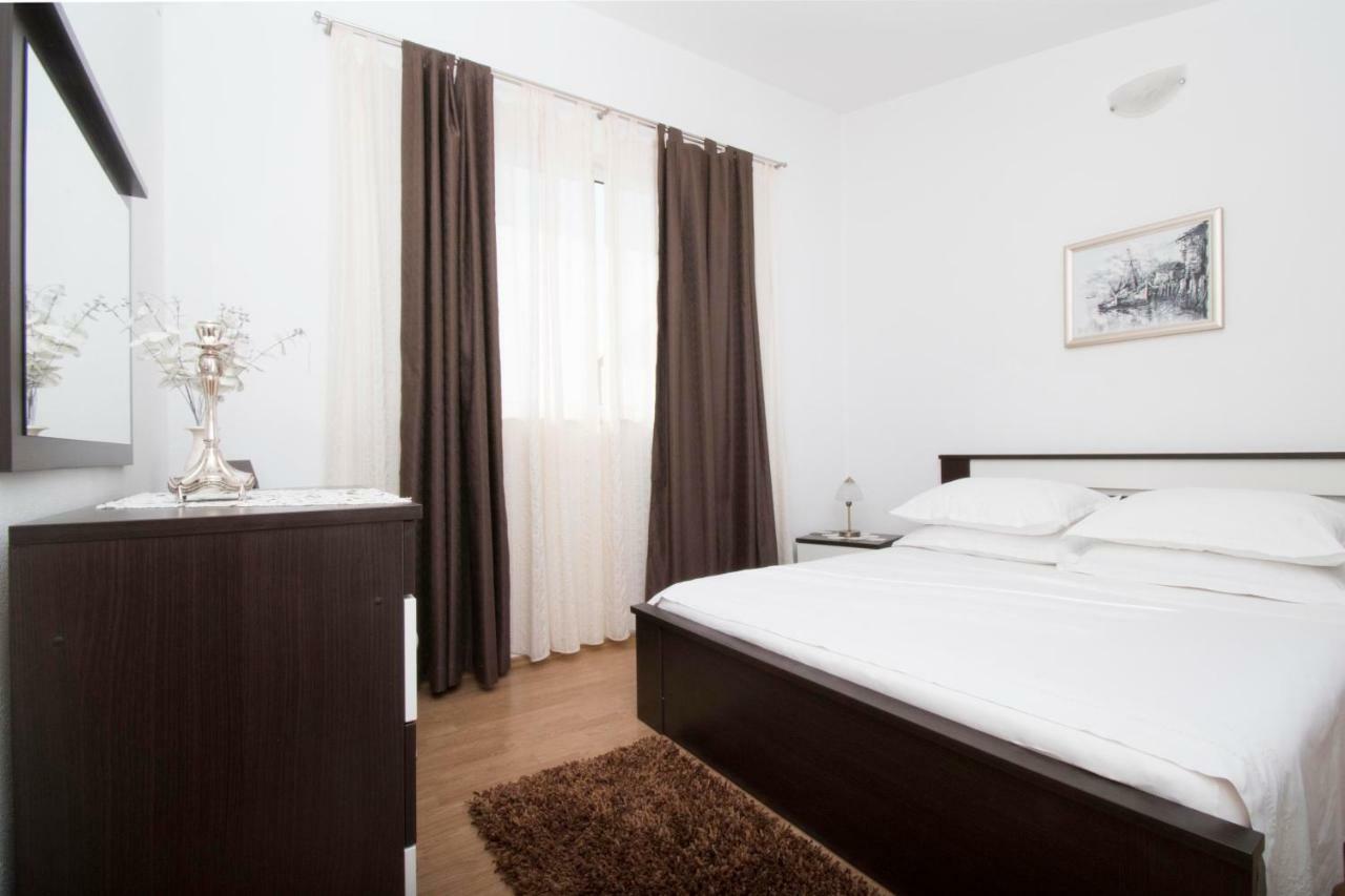 Apartment & Rooms Meri Tucepi Ngoại thất bức ảnh